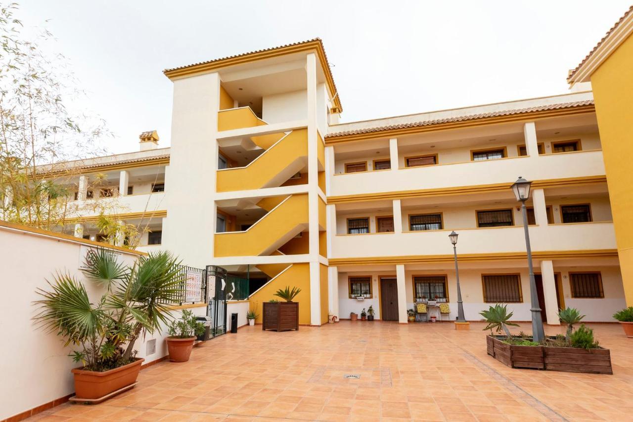 Atico Con Terraza-Solarium Y Piscina 4-6 Personas Wifi A/C Daire Roda Dış mekan fotoğraf
