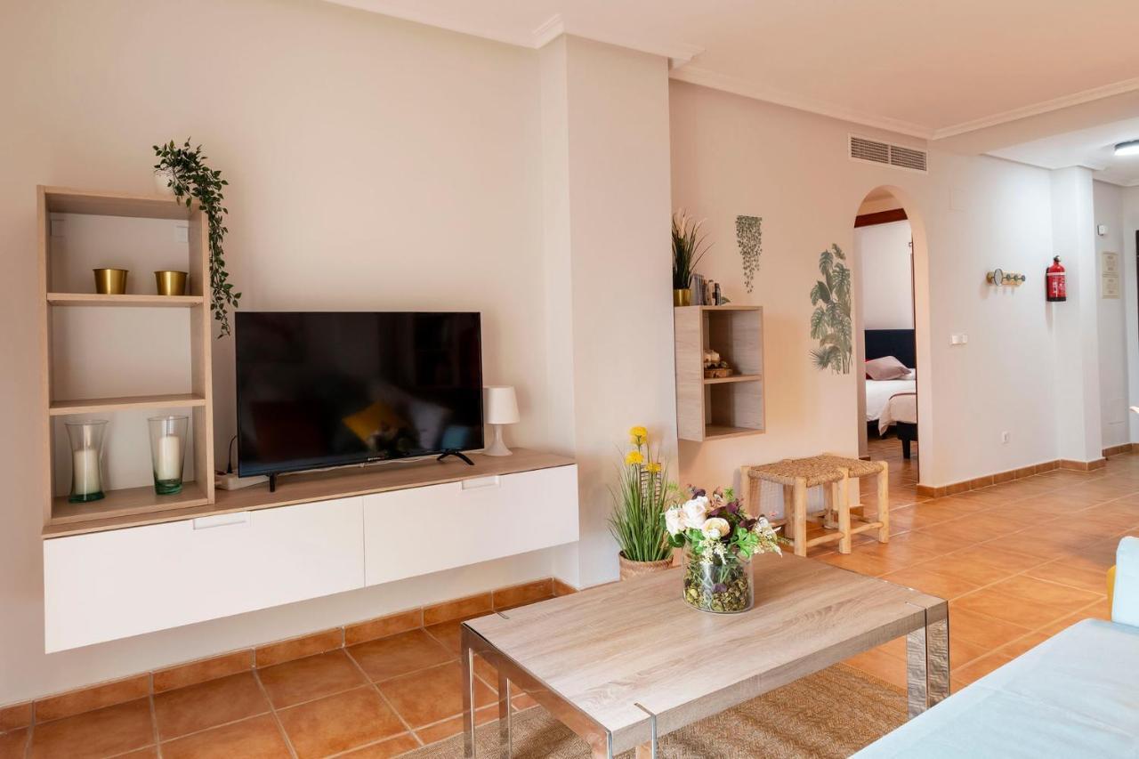 Atico Con Terraza-Solarium Y Piscina 4-6 Personas Wifi A/C Daire Roda Dış mekan fotoğraf