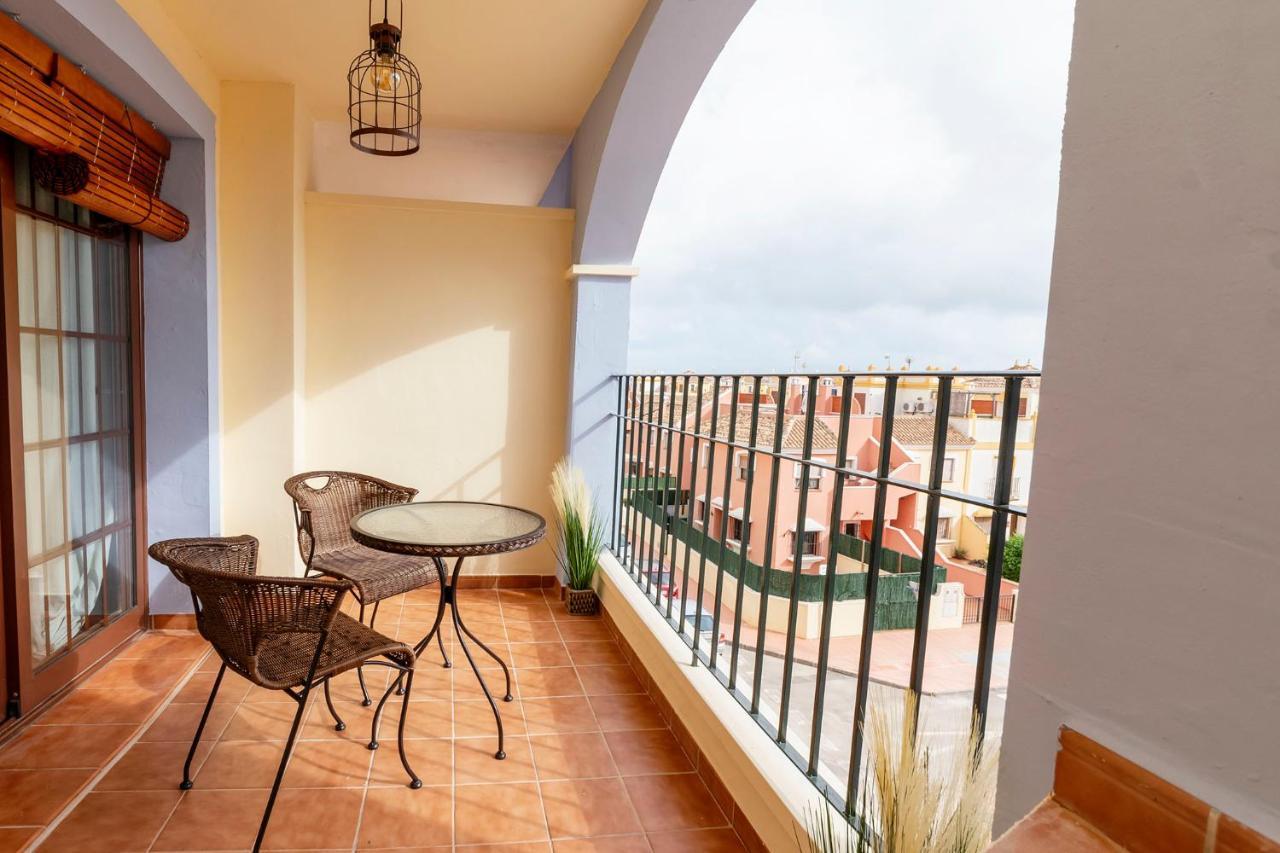 Atico Con Terraza-Solarium Y Piscina 4-6 Personas Wifi A/C Daire Roda Dış mekan fotoğraf